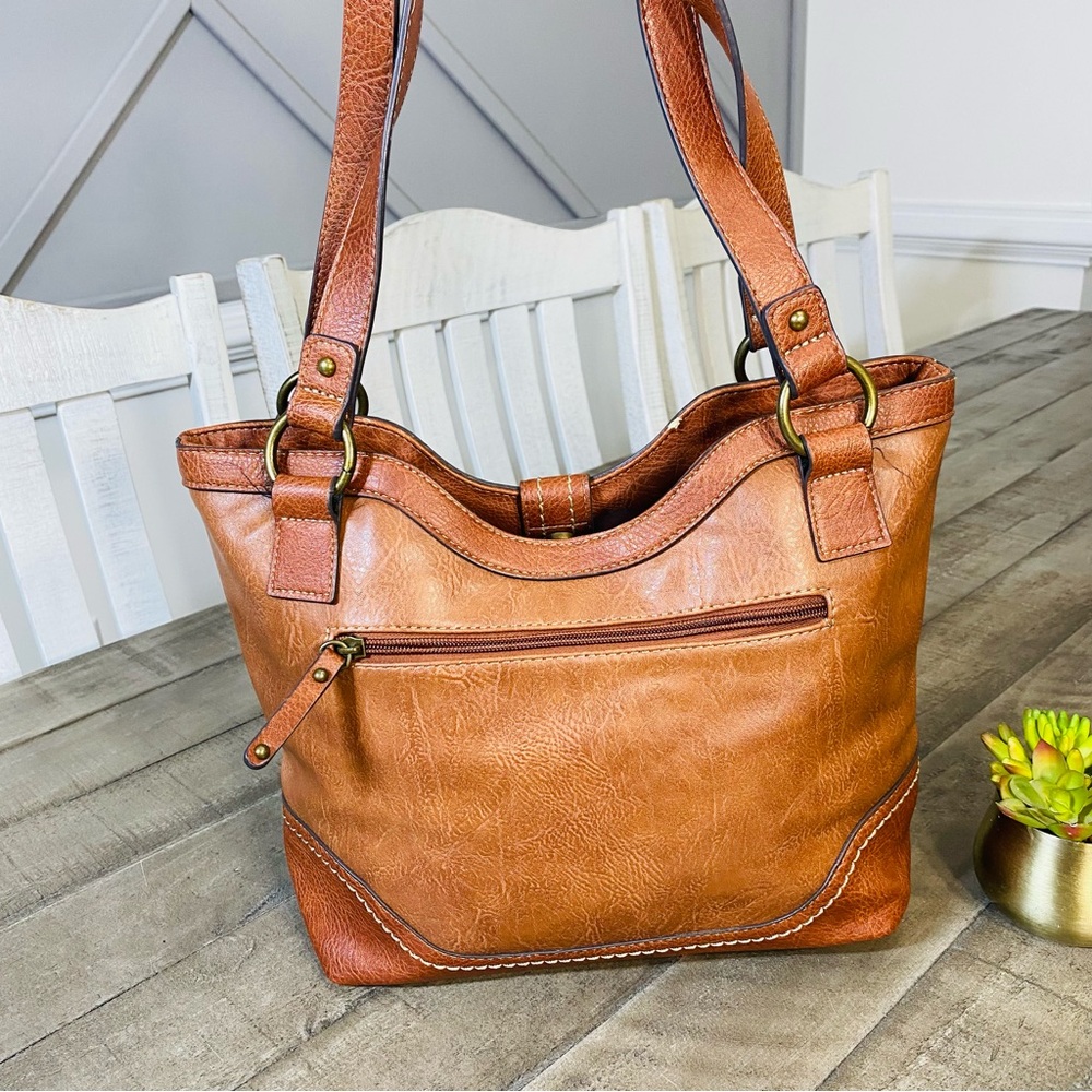 Born Concept Embossed Faux Leather Tooled Western-inspired Bag - Picture 4 of 8